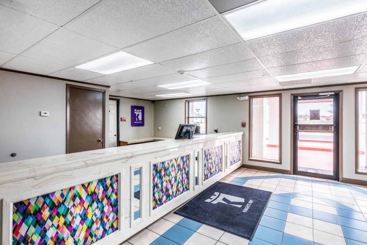 Americas Best Value Inn Searcy Exterior photo
